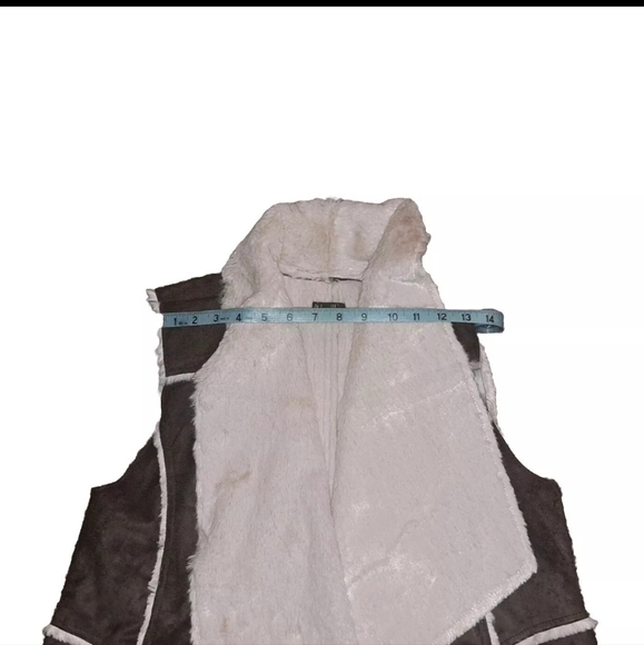 All Jazzed Up | Brown Faux Fur Shearling Vest Size Small NWT B26#6 - Picture 8 of 10